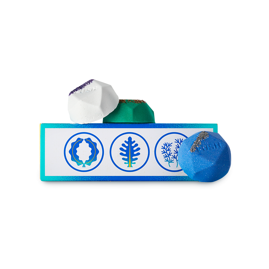 Ippuku Cooling gift. A warm orange and yellow patterned oblong box with three geometric bath bombs.